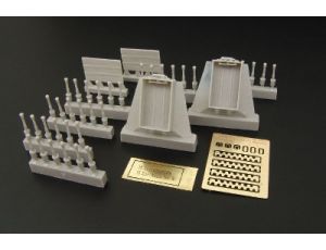 German Hand Granades & Box 30/2 pcs.