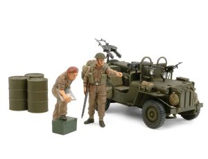 SAS Car 1944 w/Figure 1/35