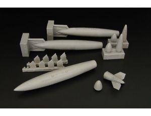 US 300gal Fuel tanks *3