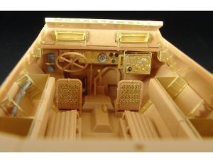 Sd.Kfz.251/1 Ausf.D Interior (Tam)