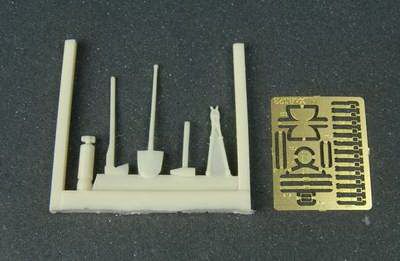 German tank tools (TAMIYA)