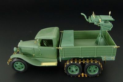 GAZ AAA w/ Quadruple Maxim AA gun (UM)