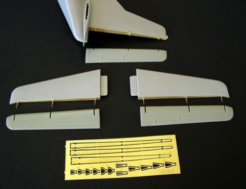 C-123 Tail surfaces - ocasní plochy