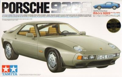 Porsche 928S (1/20)             DD